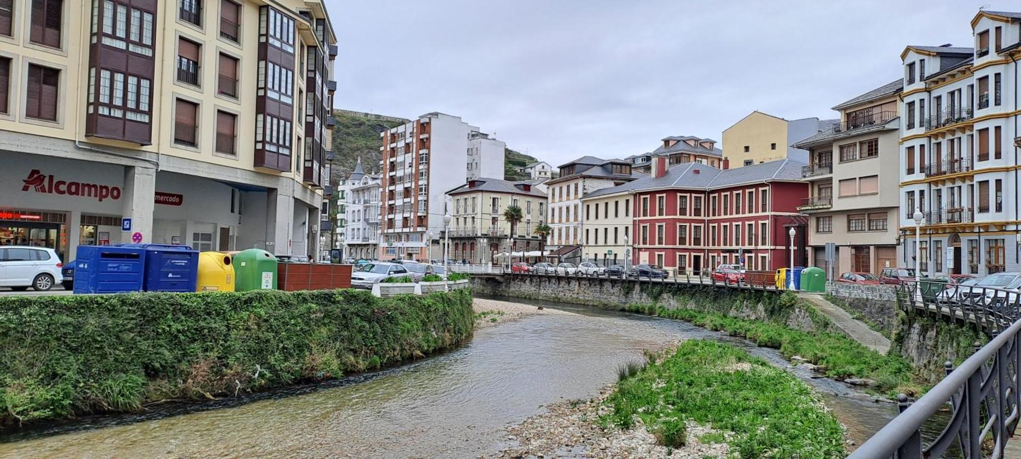 Apartamento Pilarin Luarca Exterior foto